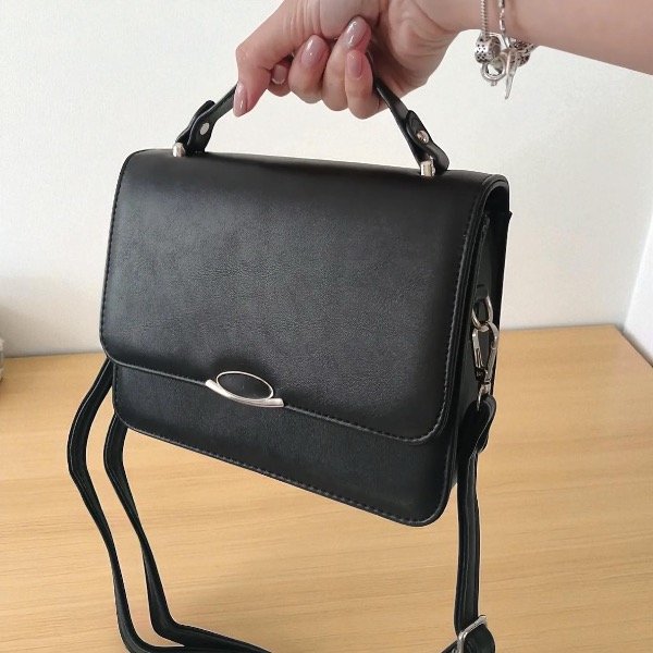 Producto - Bandolera carterita negra