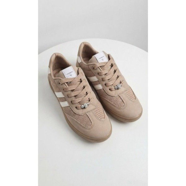 Producto - Zapatillas color nude. Viamarte