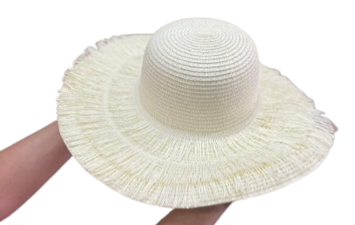 Capelina de rafia