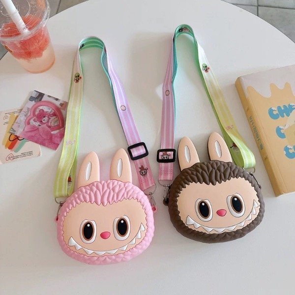 Producto - Cartera Labubu cara chicas (2colores)