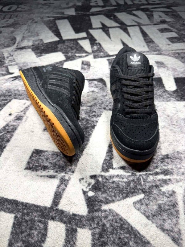 Producto - Forum "total black" - 4