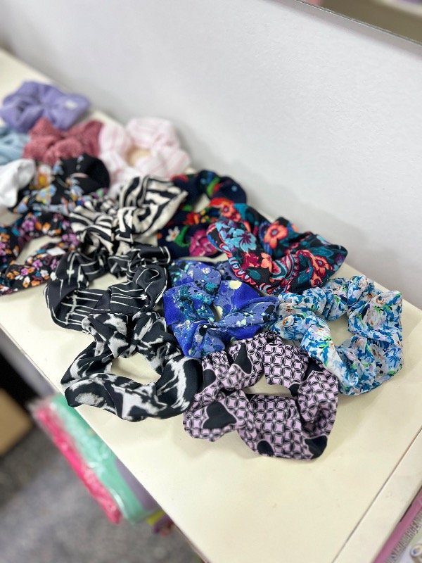 Producto - Scrunchies con estampa