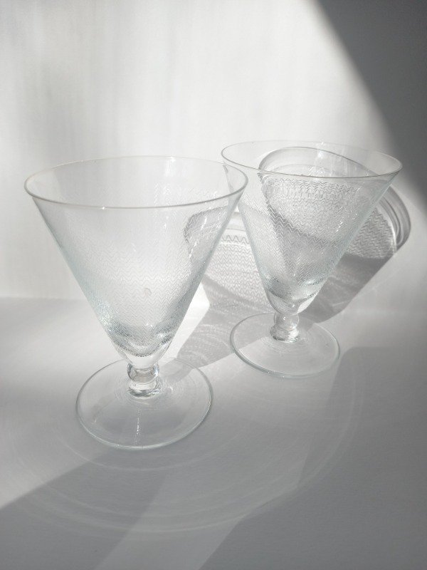 Producto - Copas cónicas grandes hay 4