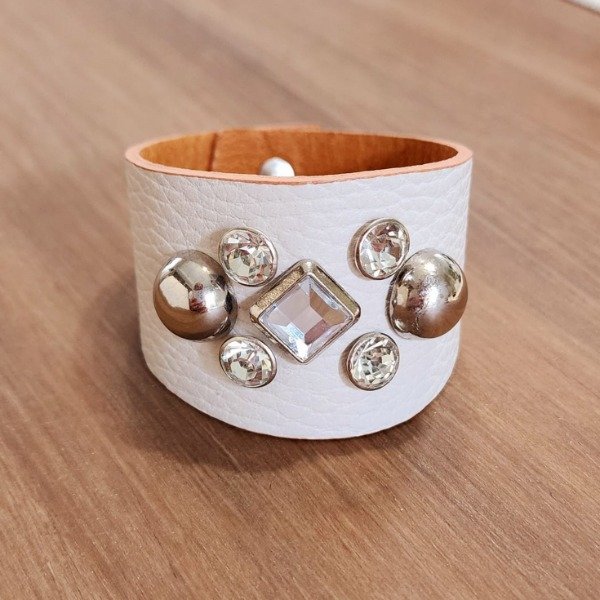 Producto - Brazalete GUINEA