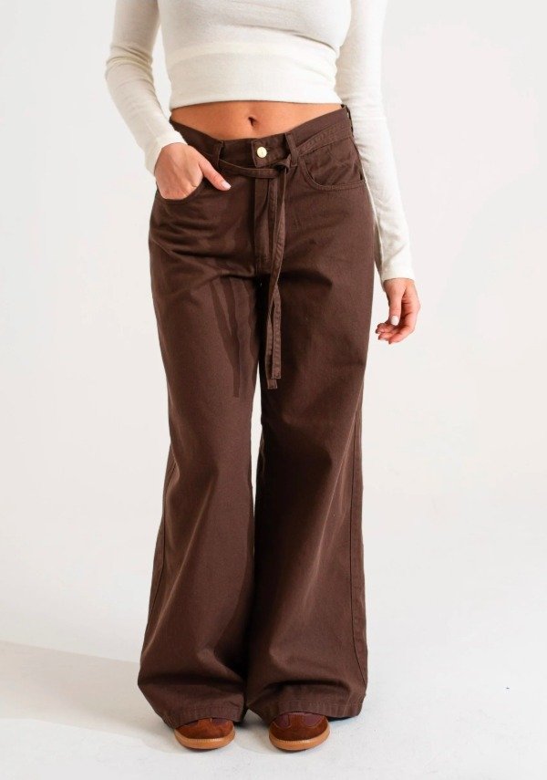 Producto - Wide leg chocolate con cinto (W73)