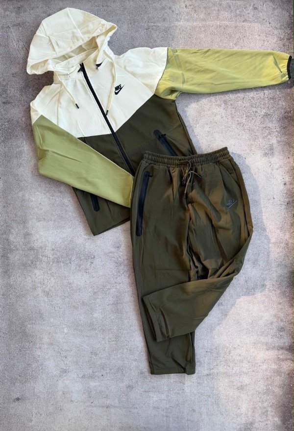 Producto - Conjunto Nike con piel - 7
