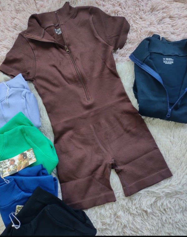 Producto - CATSUIT corto COD 3358