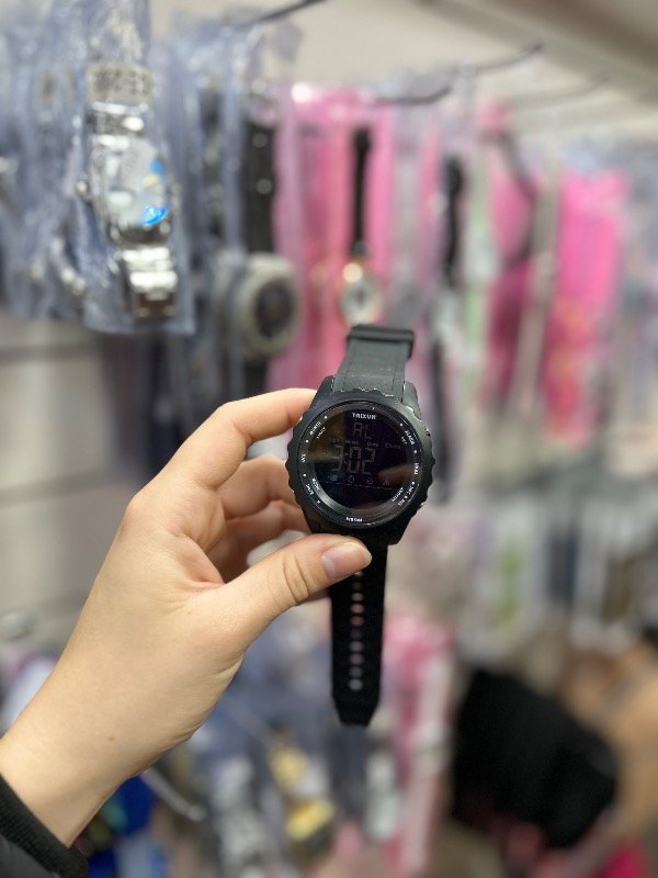 Producto - Reloj digital deportivo negro - 0