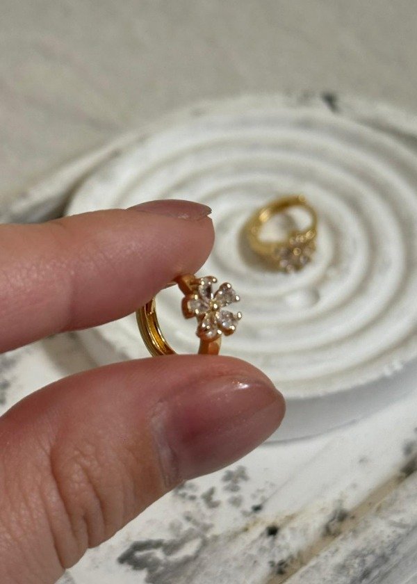 Producto - ARGOLLA FLOR AD