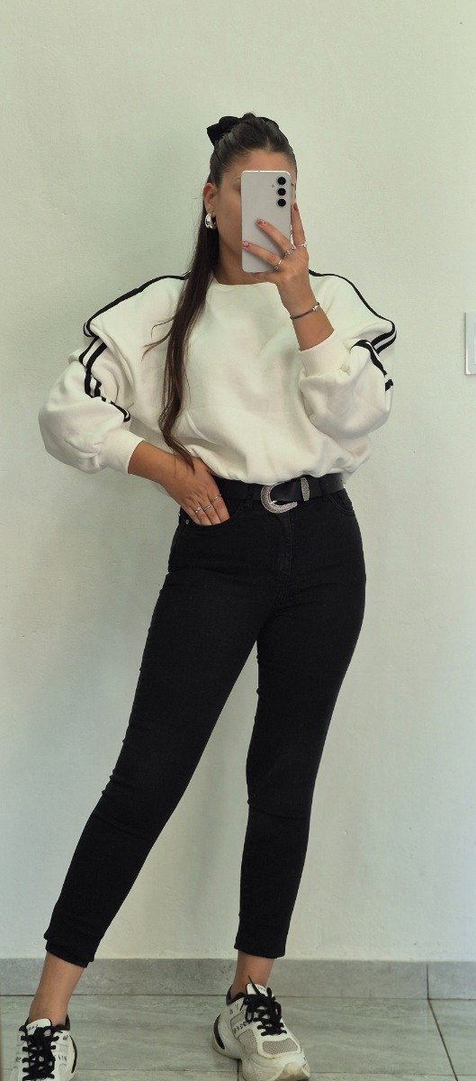 Producto - Buzo Vibe blanco