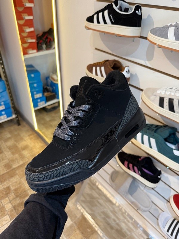Producto - Jordan retro 3 black cat