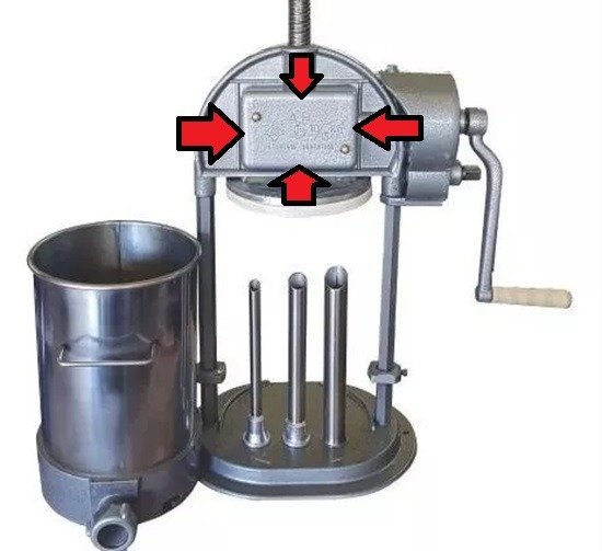 Producto - Repuesto Juego(2) de Tapas Plasticas p/Embutidoras Vertical Arean de 10 o 15 Kgs