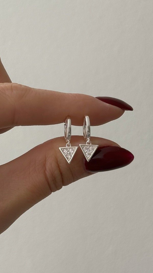 Producto - Argollas 1cm dije triangulo cubic P925