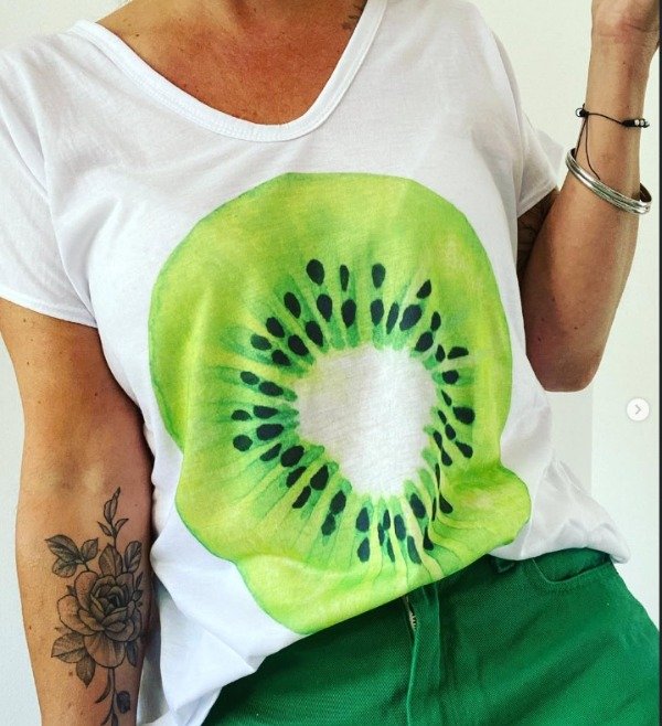 Producto - Remera Básica Mujer Estampada Sublimada Kiwi - Lolita