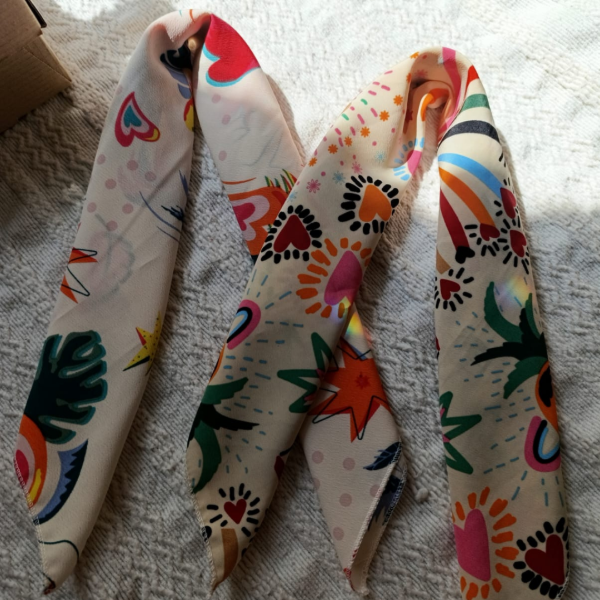 Producto - pañuelo Monstera (multicolor)