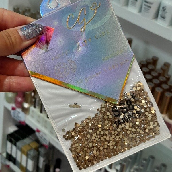 Producto - Strass 165 dorado SS8