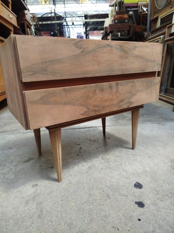 Producto - Mesita luz retro