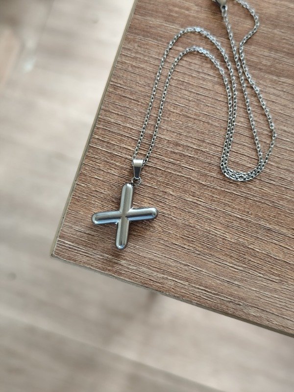 Producto - Collar Iniciaal X bombe