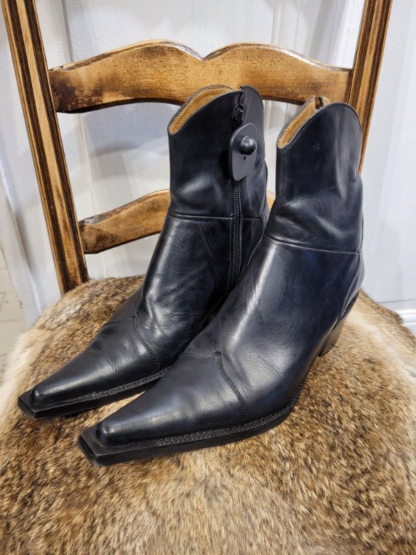 Producto - Botas PREGO negras de cuero Talle 36 - PRECIO: 65X