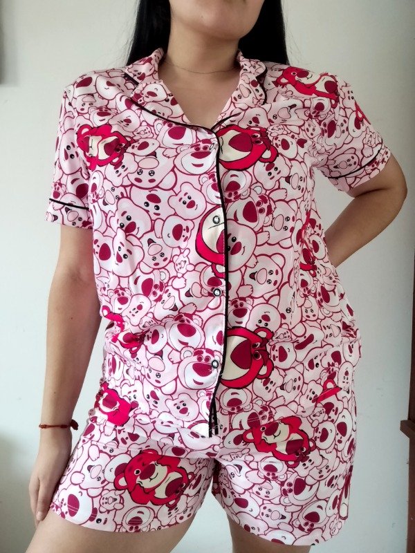 Producto - Pijama camisero Lotso