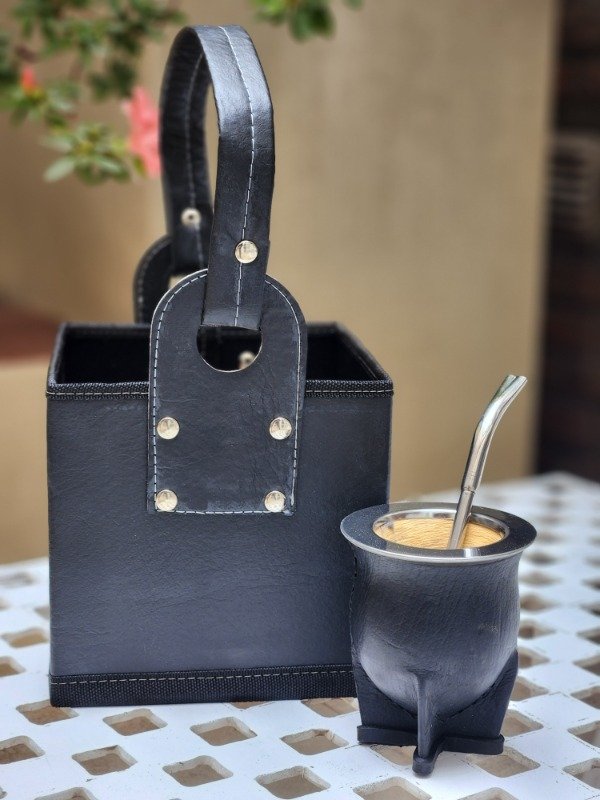 Producto - Set Camionero Black-White