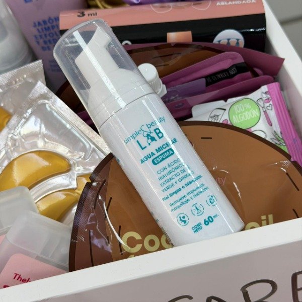 Producto - Espuma micelar LAB - Hialuronico y Té verde