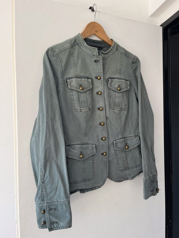 Producto - Chaqueta White House Black Market