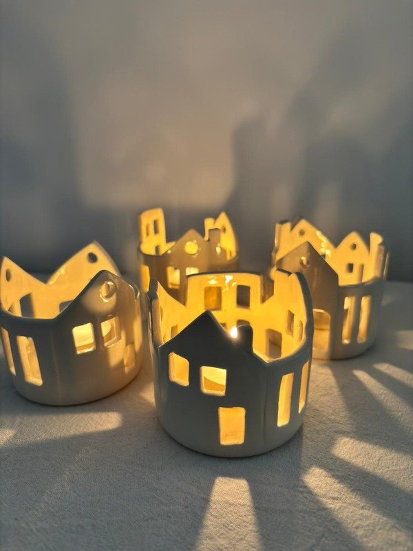 Producto - Portavela Casita de Belén + velita y cazuela