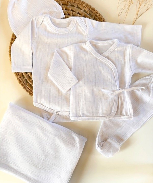Producto - AJUAR 5 PIEZAS - BLANCO