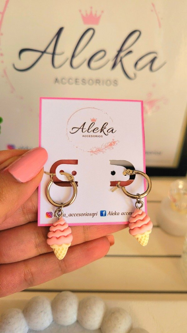 Producto - Argollas con dijes de cucurucho de acero quirúrgico - 0