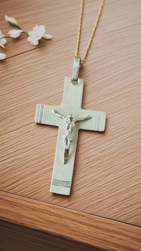 Producto - Cruz de plata 24x45MM D172