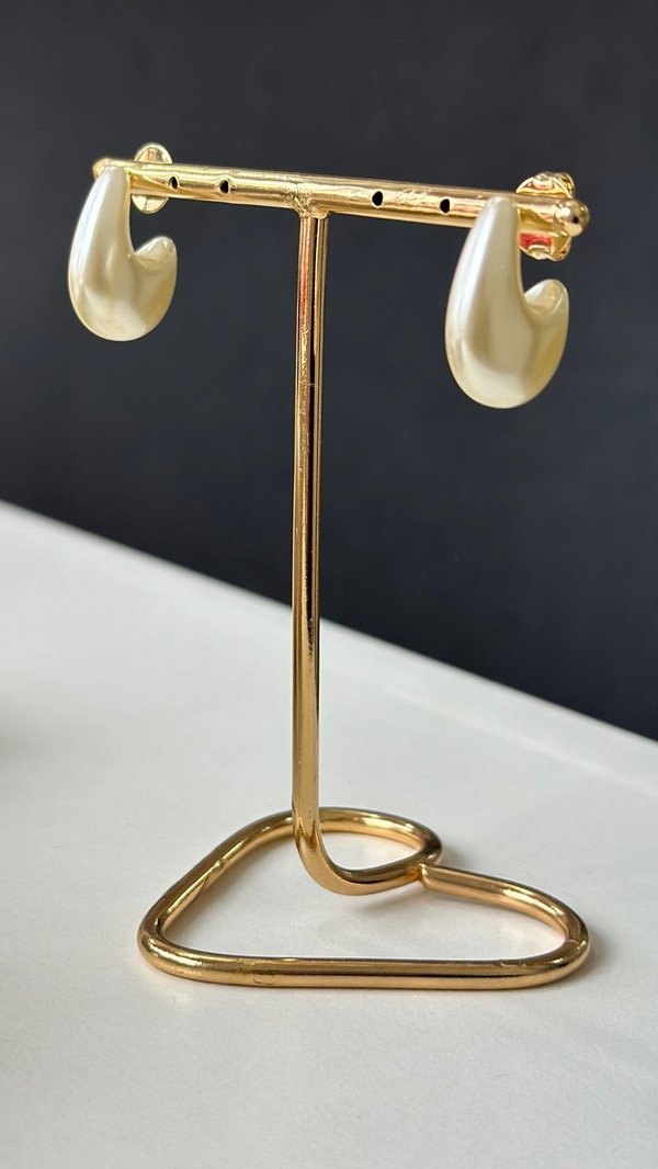 Producto - Aros pasante Mara perla laminado en oro 18k