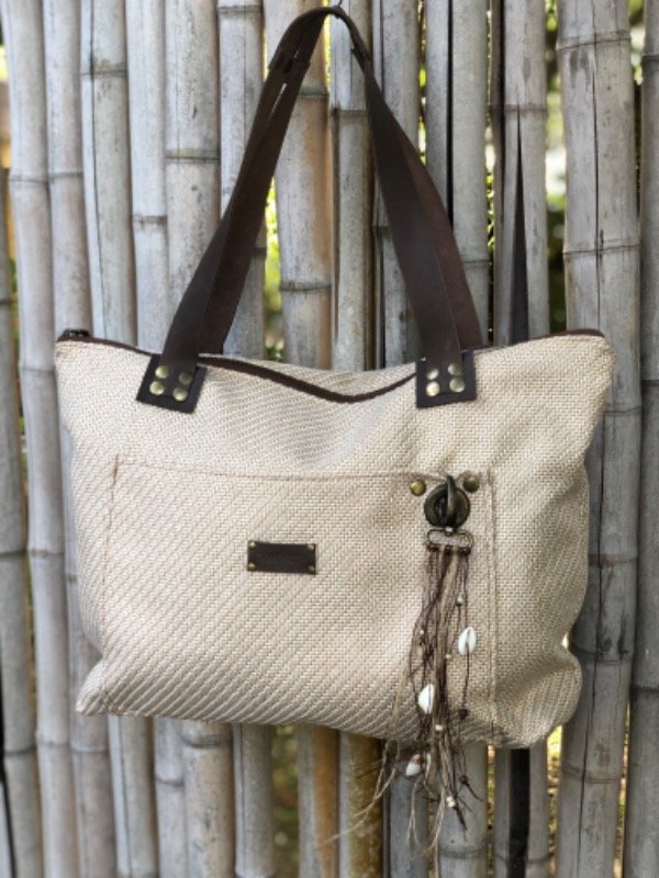 Producto - Bolso grande de rafia