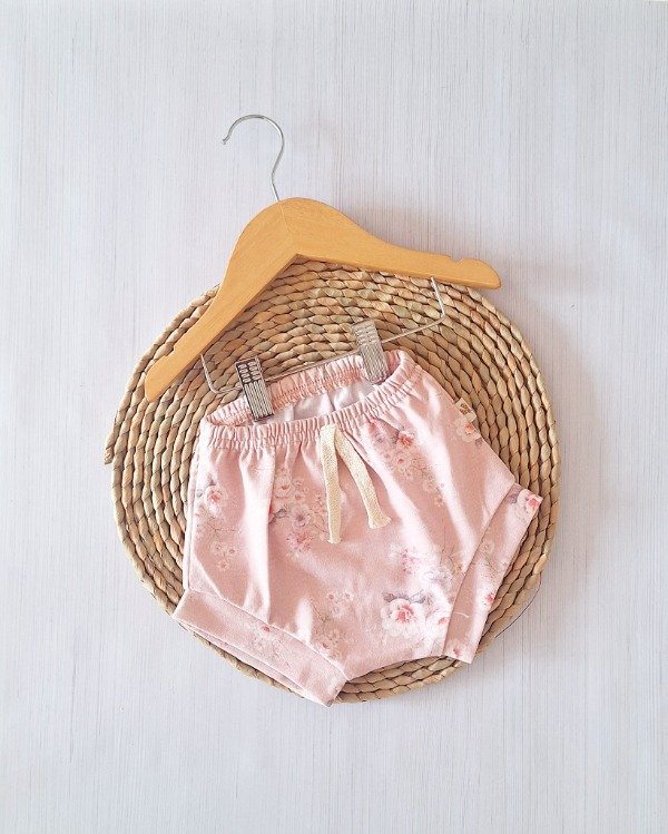 Producto - Short Pañalero Est. Digital Rosa Viejo con Flores