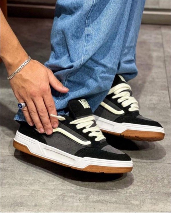 Producto - Vans Hylane Negro G5