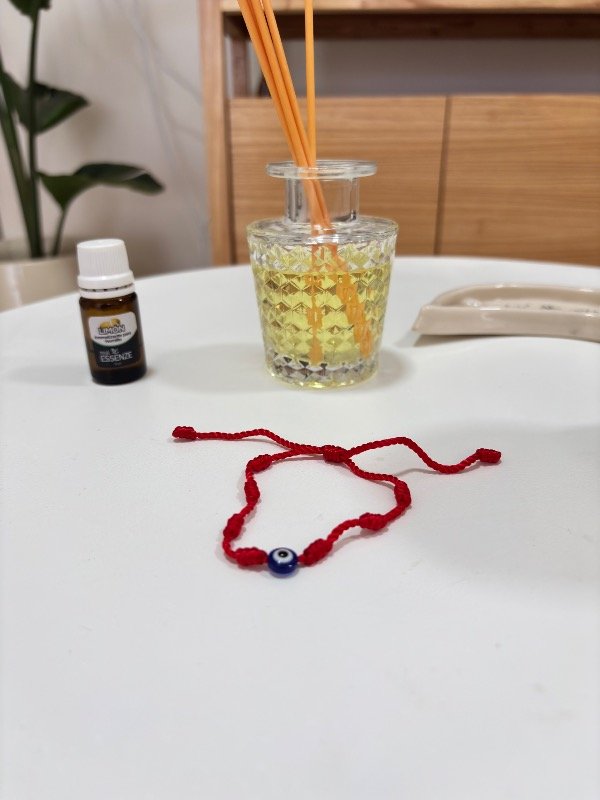 Producto - Pulsera roja 7 nudos con ojito turco