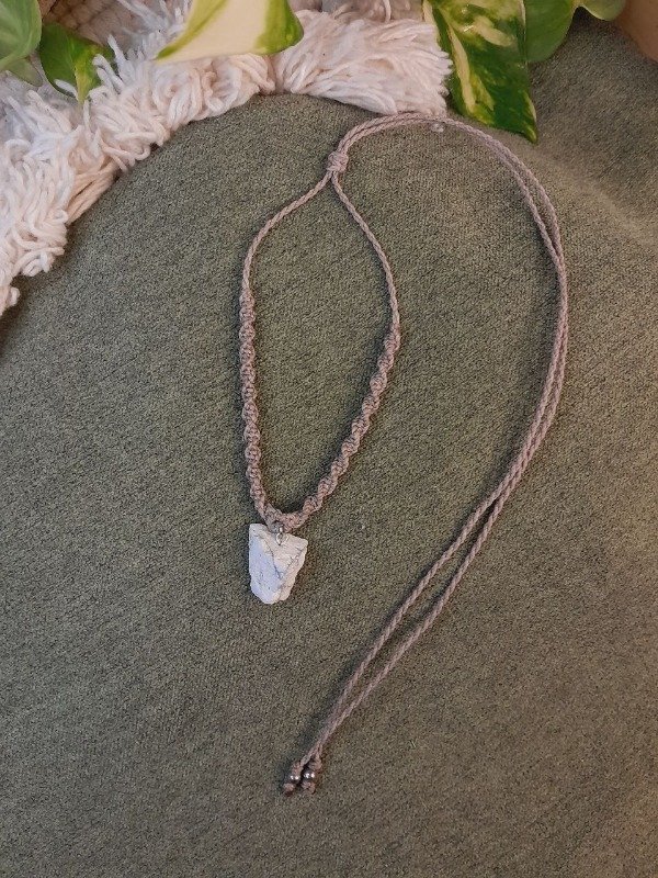 Producto - Collar - Howlita