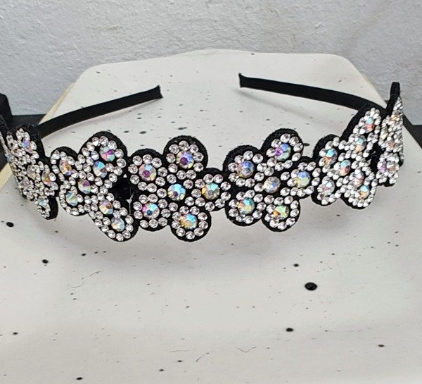 Producto - Vincha Flores y Mariposas Cubik y Strass