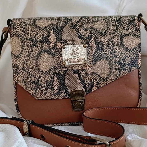Producto - Bandolera Allegra con tapa