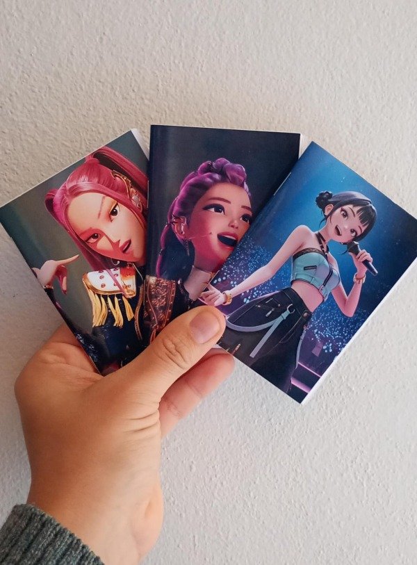 Producto - Cuadernitos Las guerreras K-pop