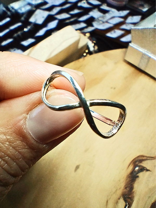 Producto - ( 97064) Anillo Infinito - Plata 900 - Talle 17