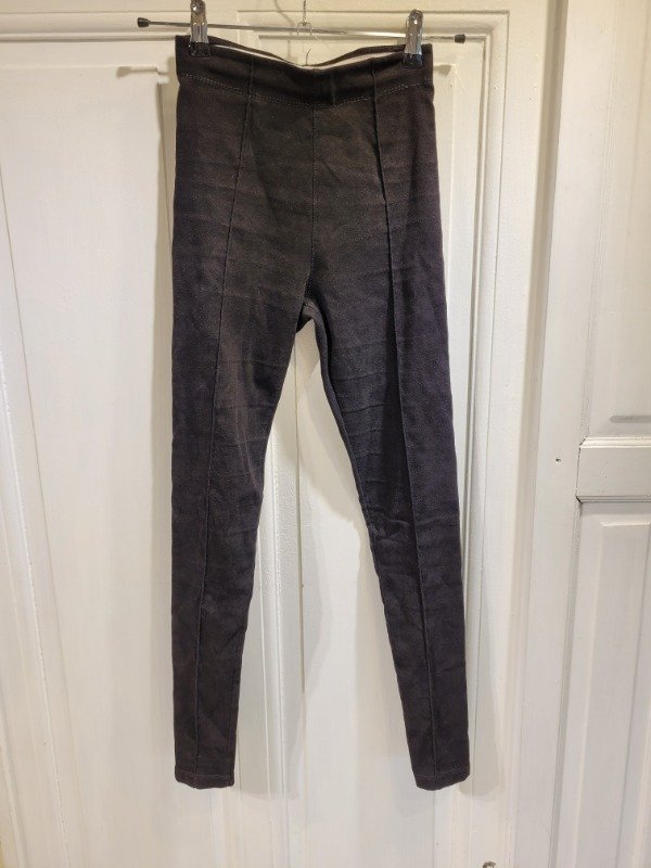 Producto - Calza gamuzada negra Talle XS - PRECIO: 32X