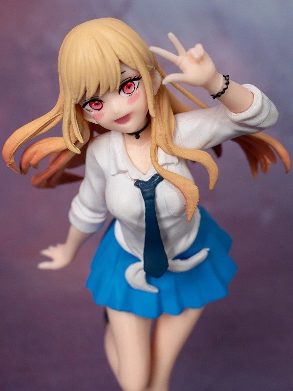 Producto - Figura Marin colegiala - My Dress Up Darling (17cm)