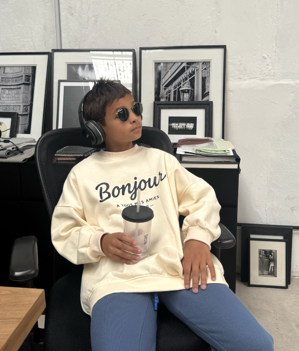 Producto - BUZO OVERSIZE FRANCIA BONJOUR CRUDO - 4