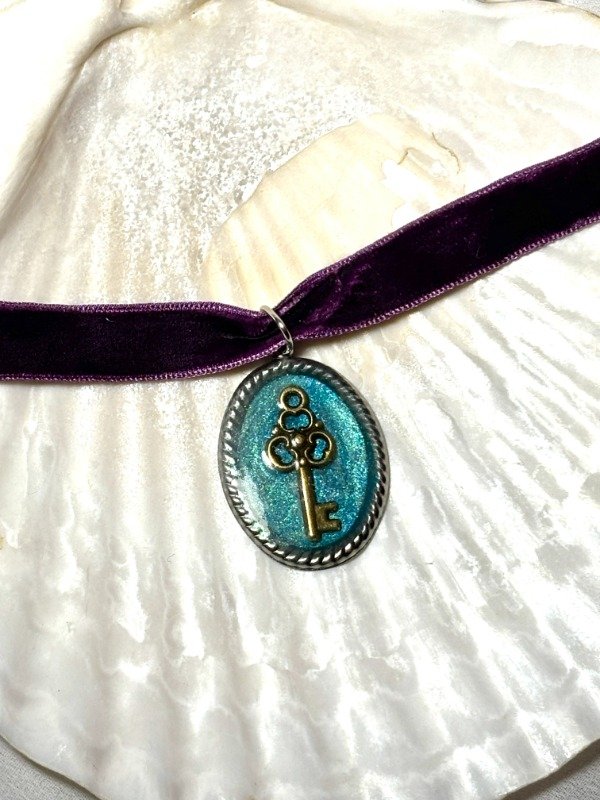 Producto - Choker Llave Magia Azul 2