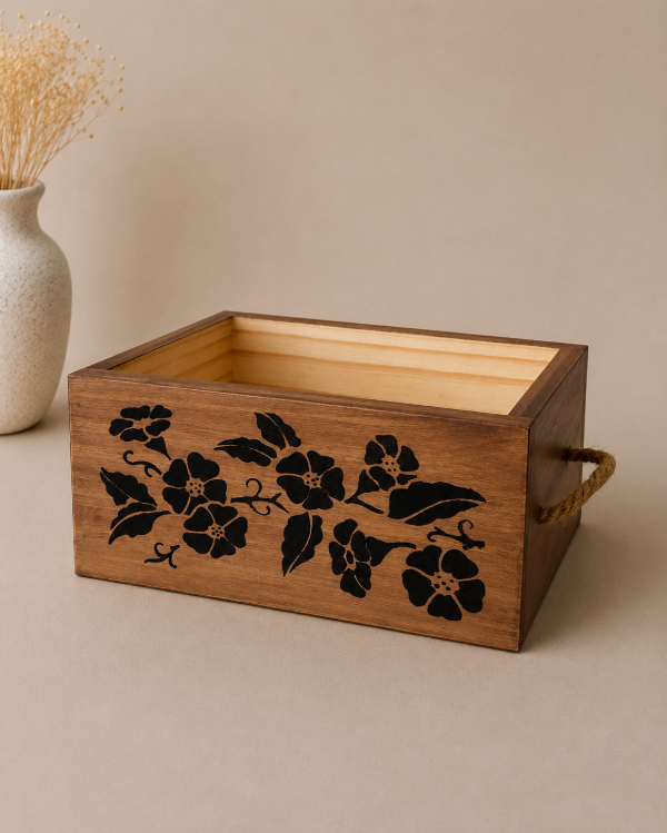 Producto - cajón en madera con manijas de yute: flores color betún