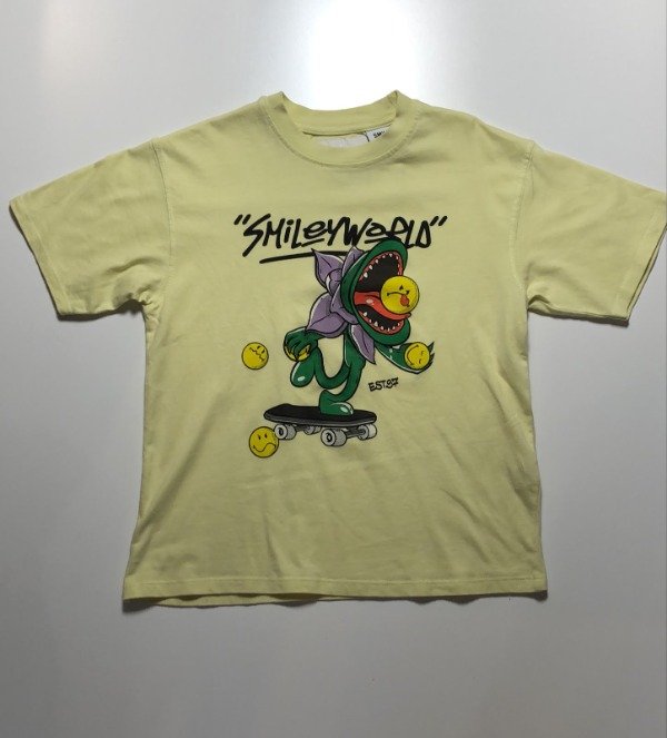Producto - Remera Plantas vs Zombies Zara  9 años - 1