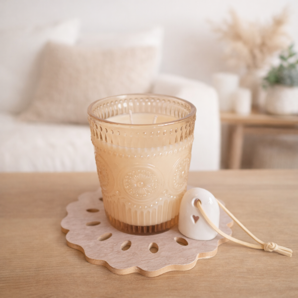 Producto - Vela de soja aromática en vaso labrado