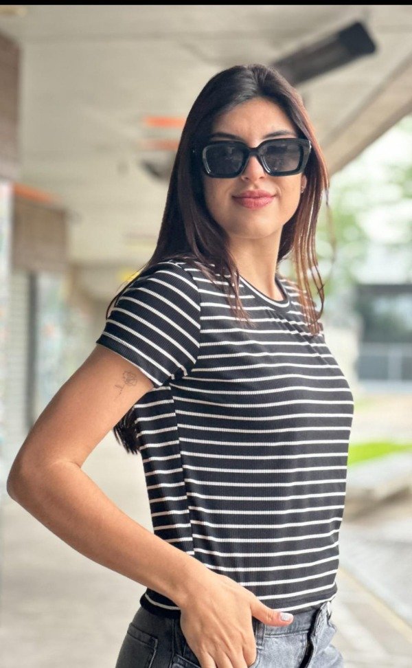 Producto - Remera Rayada