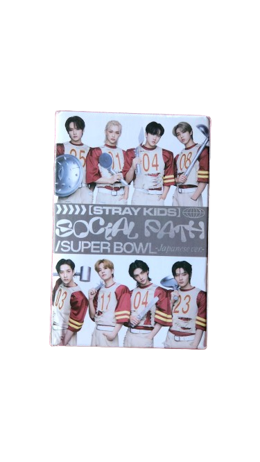 Producto - Lomo Cards Stray Kids Super Bowl